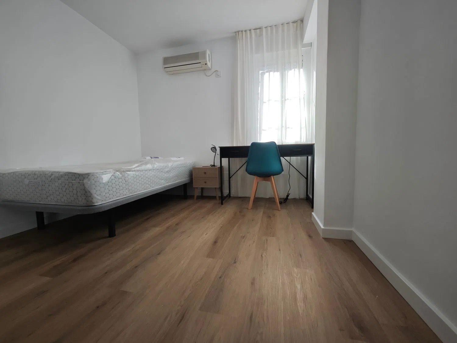 Piso en calle Puerto de Viella, 4 - Foto 16