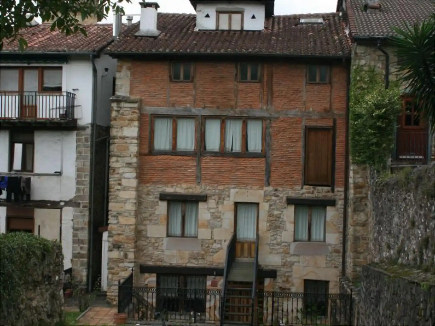 Casa adosada en  Elizburu Kalea 12 - Foto 2