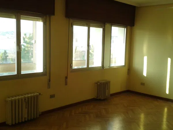Piso en Avenida de Salamanca, 15, Huerta del Rey, Huerta del Rey - Foto 1
