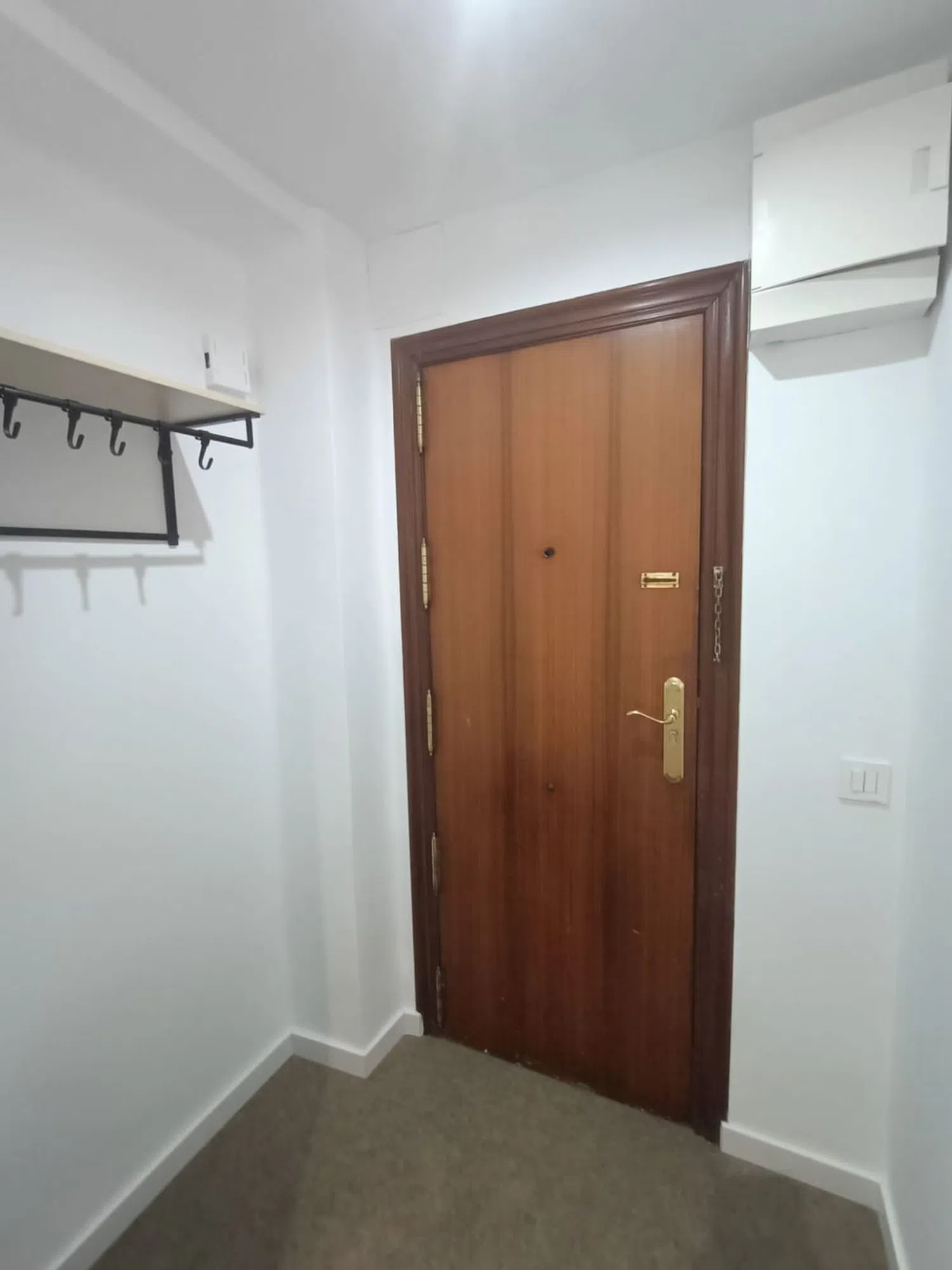 Piso en calle de Sant Vicent Màrtir, 141 - Foto 2