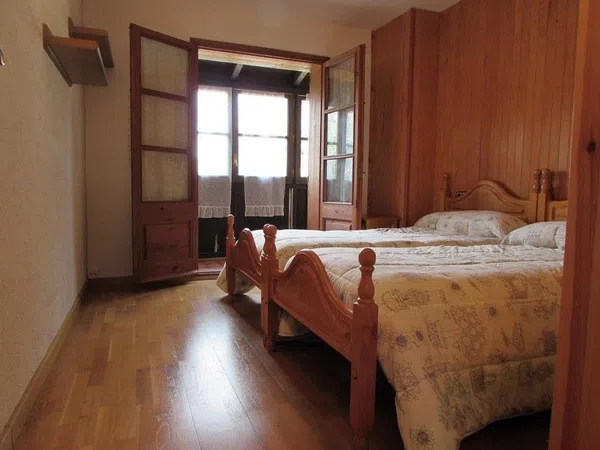 Piso en Avenida Port del Comte, 21 - Foto 4