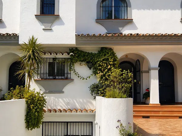 Chalet adosado en Calle Noray s/n - Foto 1