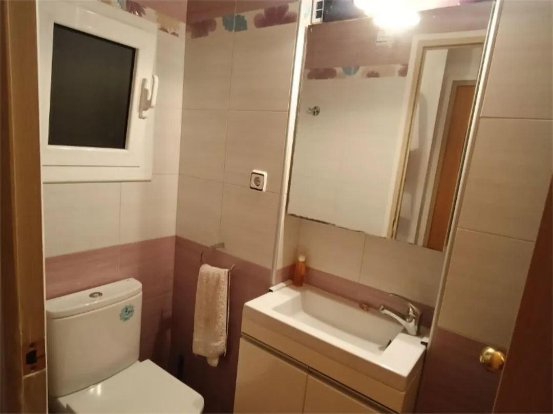 Piso en  Carrer de Cantàbria 18 - Foto 4