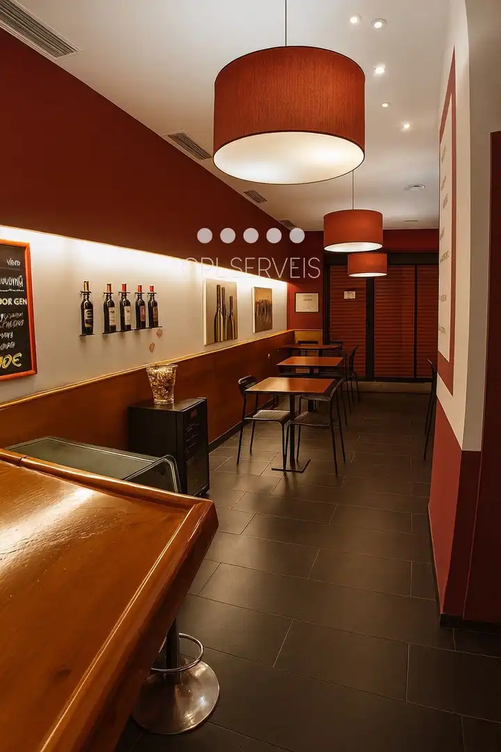 Local comercial en Badalona - Foto 4