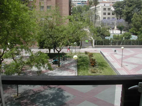 Piso en puerta Nueva, 15