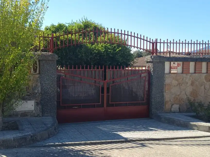 Chalet en  Calle Enebro 123 - Foto 40