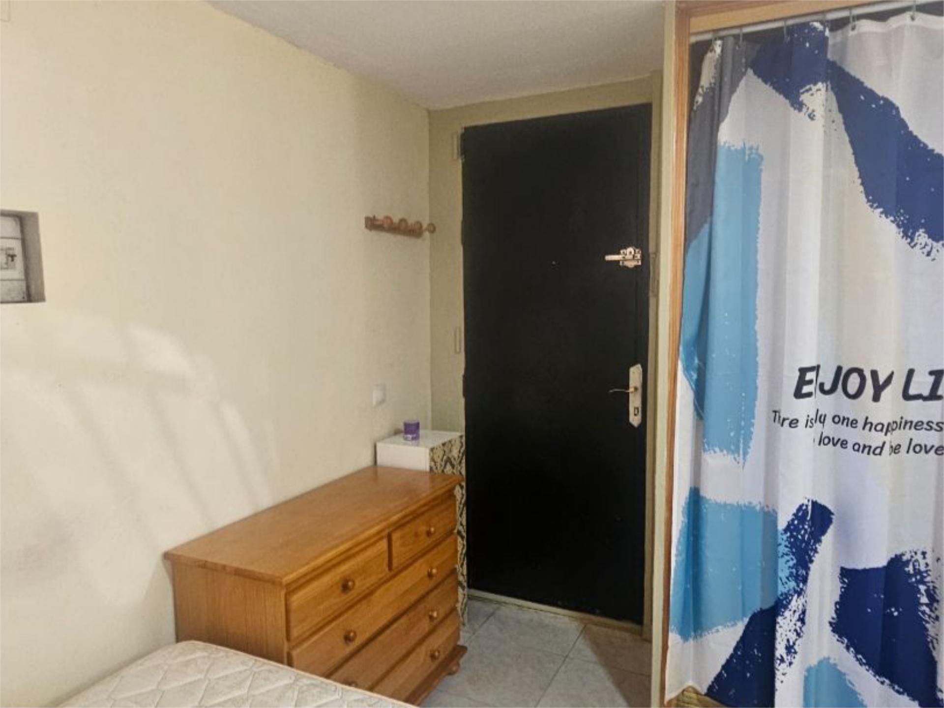 Estudio en  Calle de Faustino Osorio 2 - Foto 3