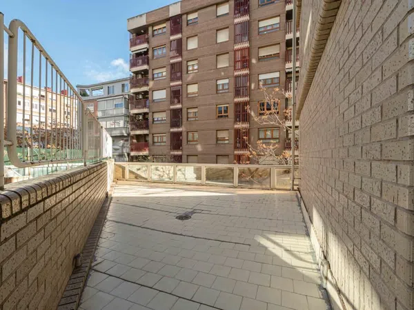 Piso en Avenida de Cesáreo Alierta, 23, Parque Miraflores - Foto 22
