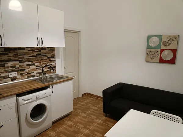 Estudio en Covadonga, 81 - Foto 1
