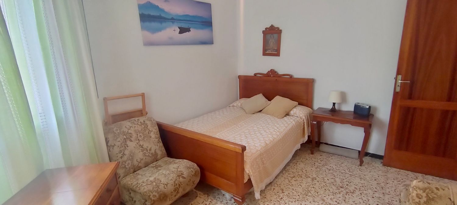 Casa independiente en avenida Monseñor Socorro Lantigua, 15 - Foto 5