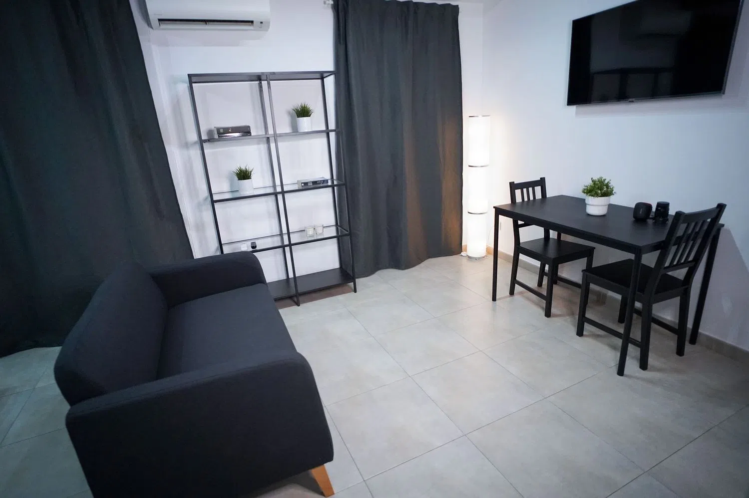 Estudio en avenida de Jaume III, 16 - Foto 2