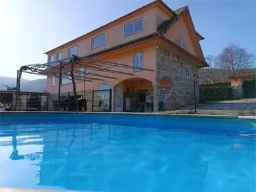 Chalet en Luneda - Foto 1