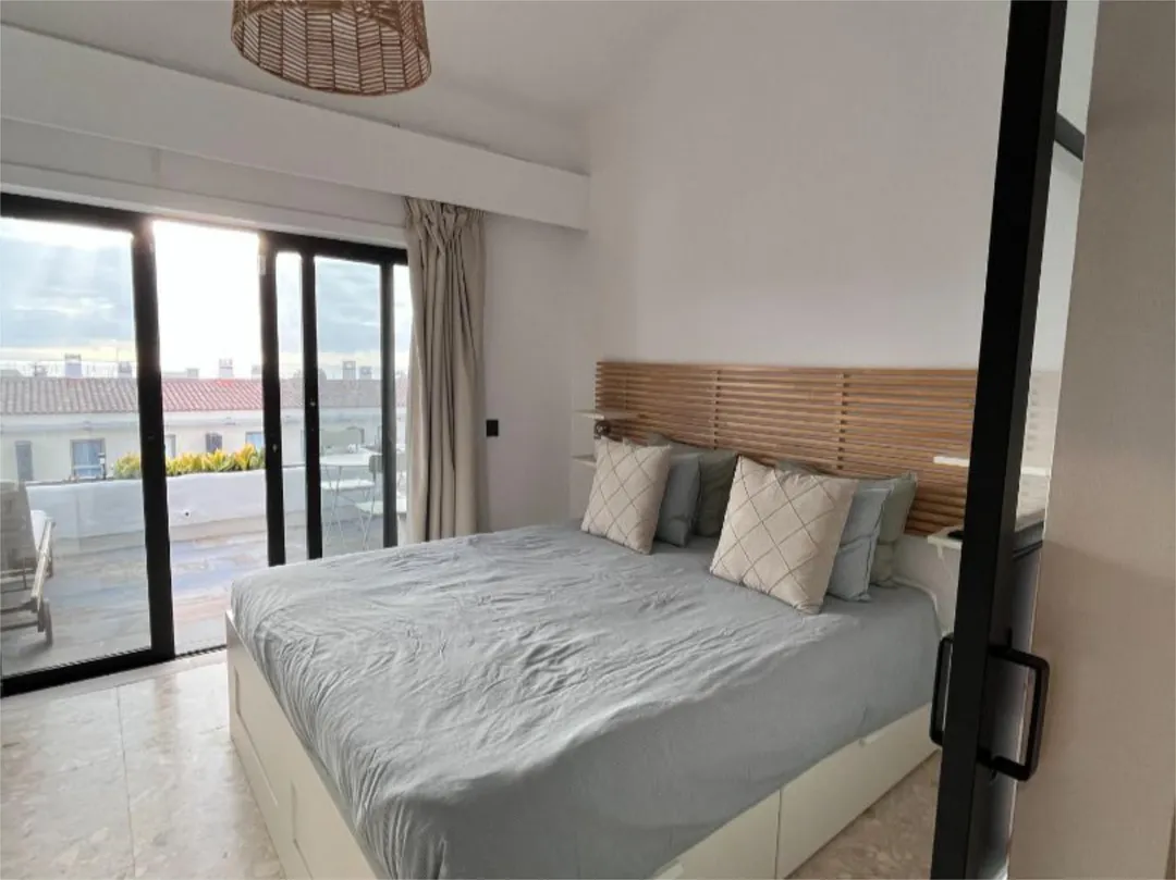 Piso en  Calle Cornical 1 - Foto 2