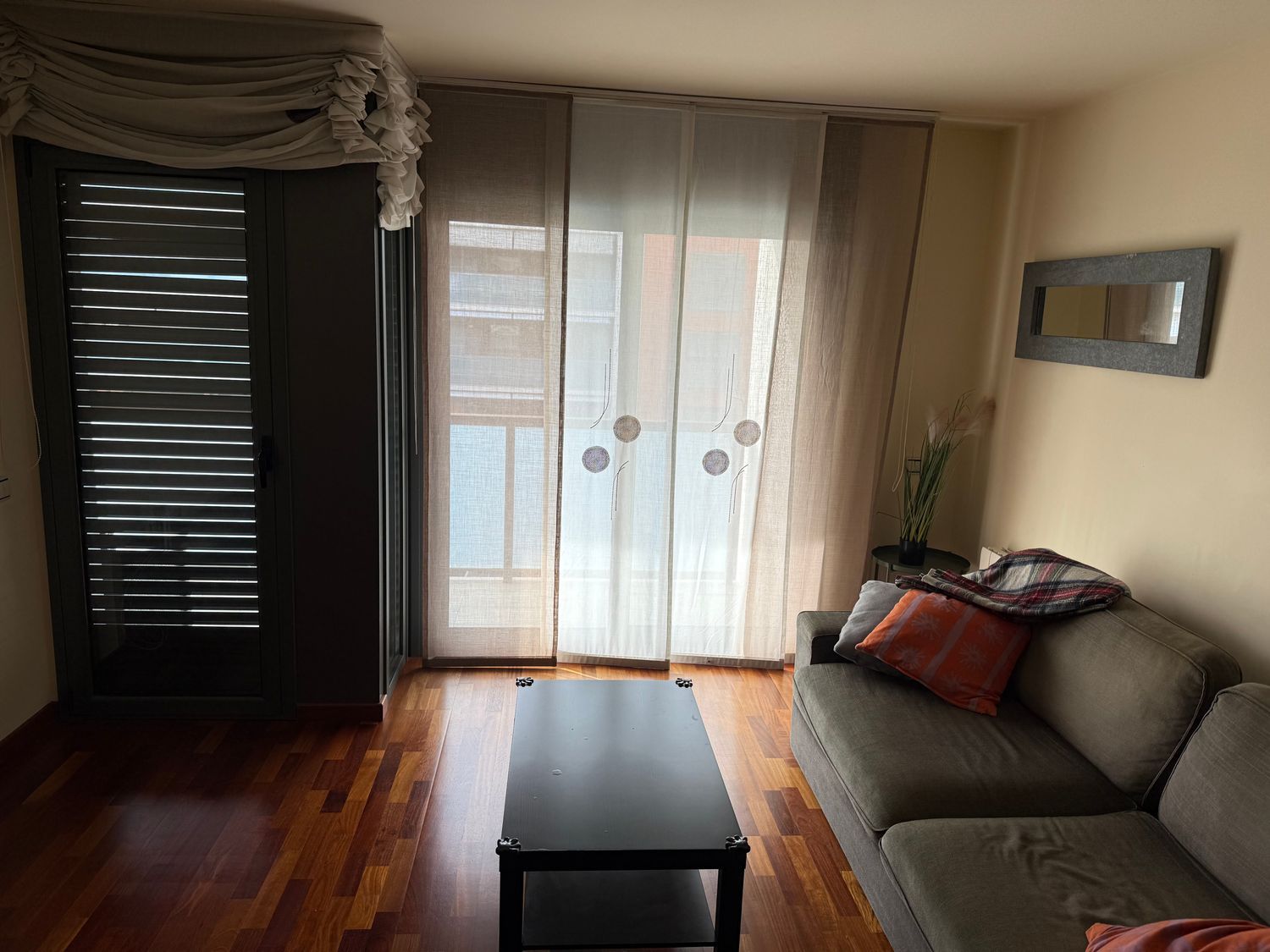 Piso en calle del Revolt Negre, 2 - Foto 8