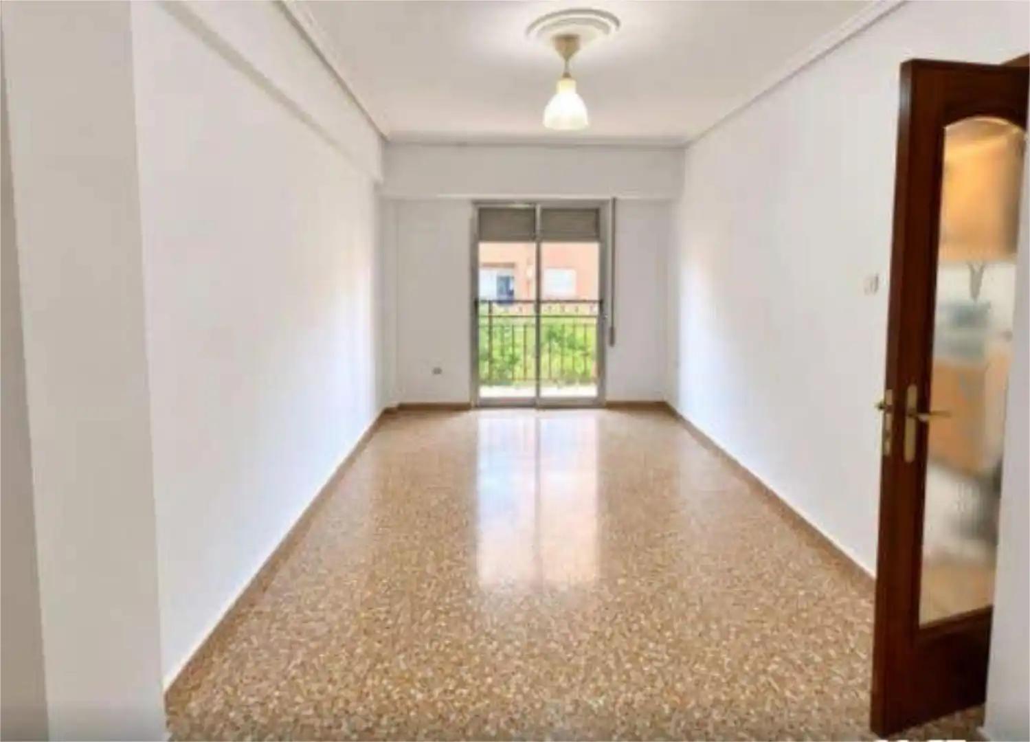 Piso en Avenida del Cid - Foto 3