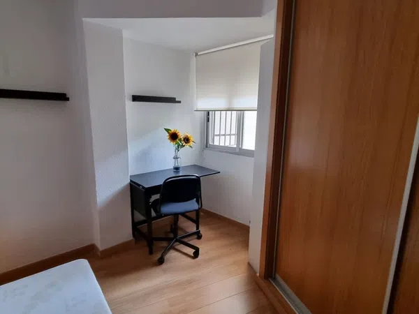 Piso en Carrera de la Fonteta de Sant Lluís, 36, En Corts - Foto 3