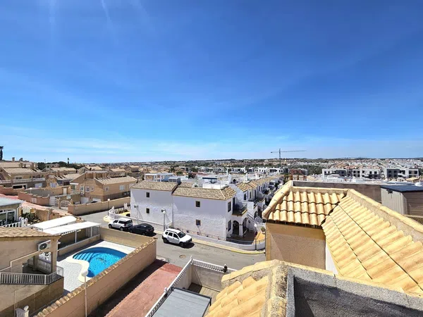 Chalet pareado en Calle Leman, 5, Zona Lago - Los Almendros - Foto 18
