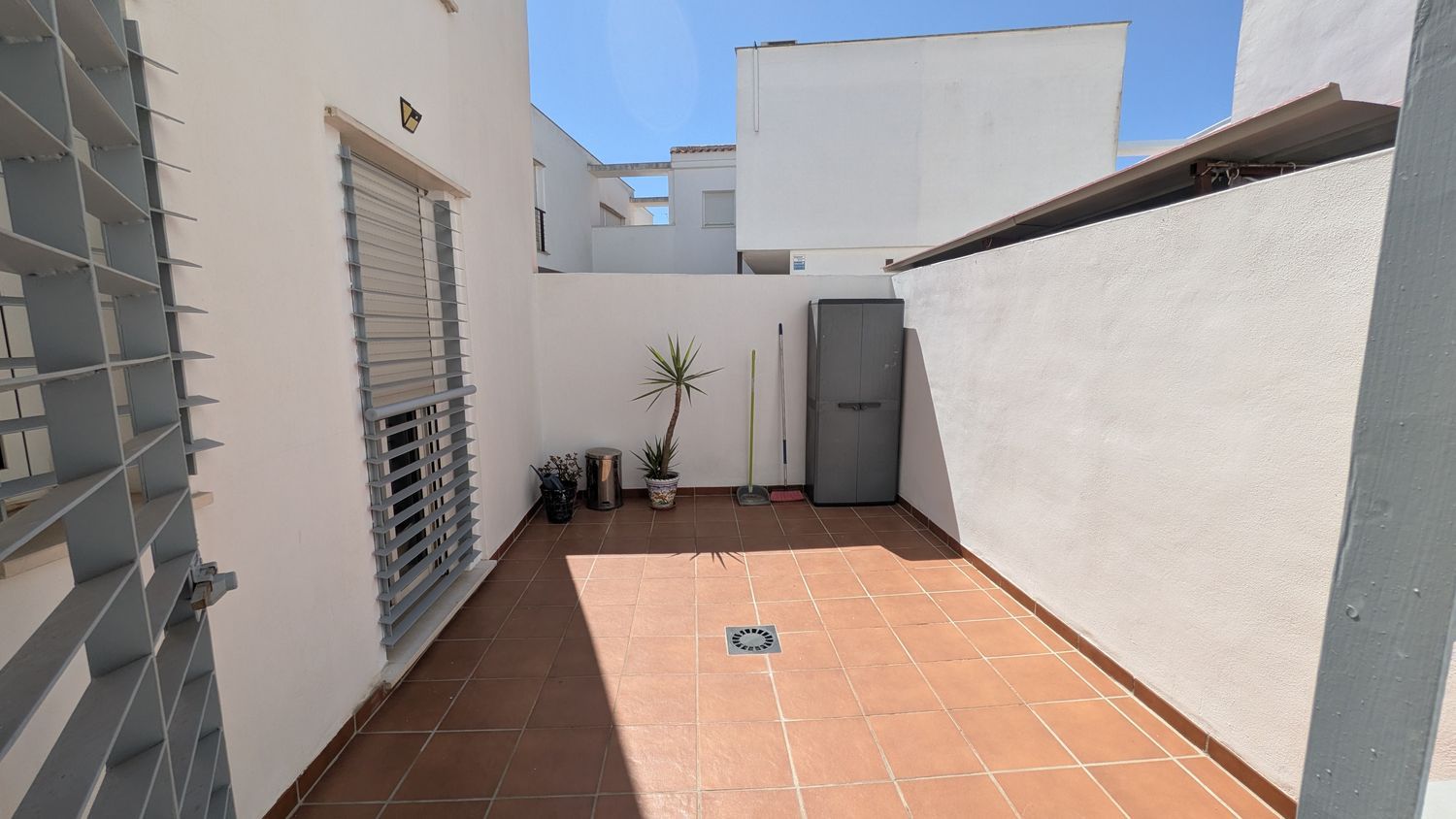 Chalet adosado en Avenida Sanlúcar la Mayor, 29 D - Foto 6