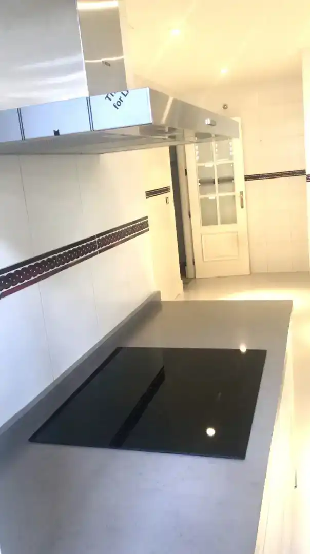 Piso en  Avenida de la Buhaira 18 - Foto 18