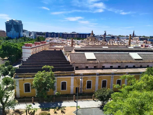 Piso en avenida Eduardo Dato, 23