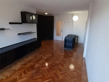 Piso en  Calle Emigrantes 13 - Foto 5