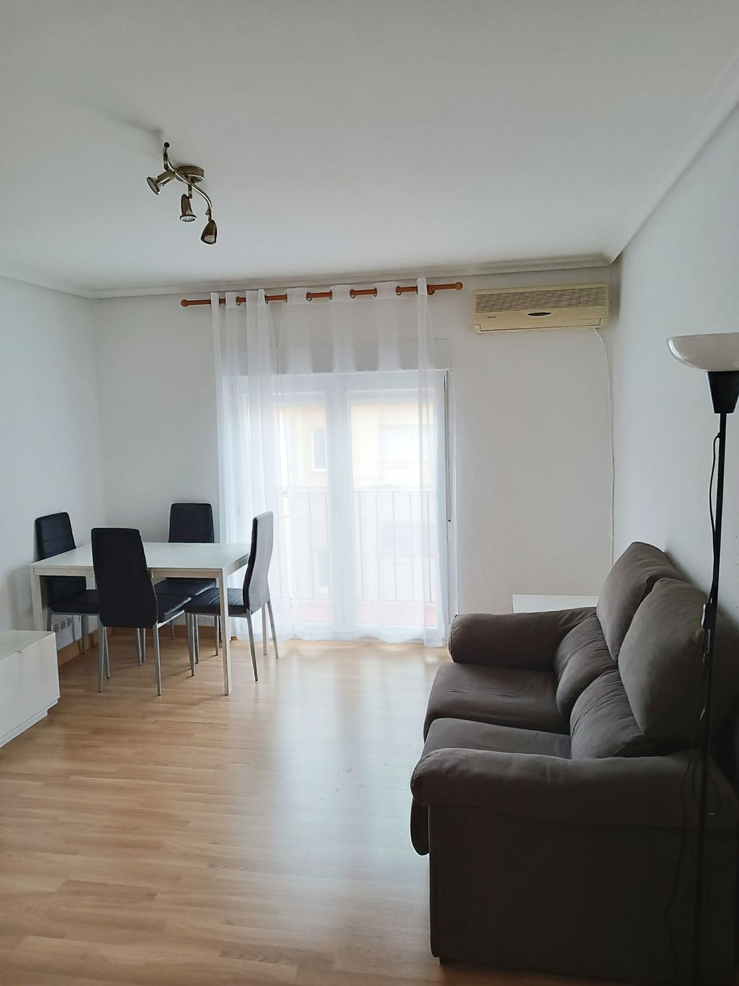 Piso en calle antonio espinosa, 7 - Foto 1