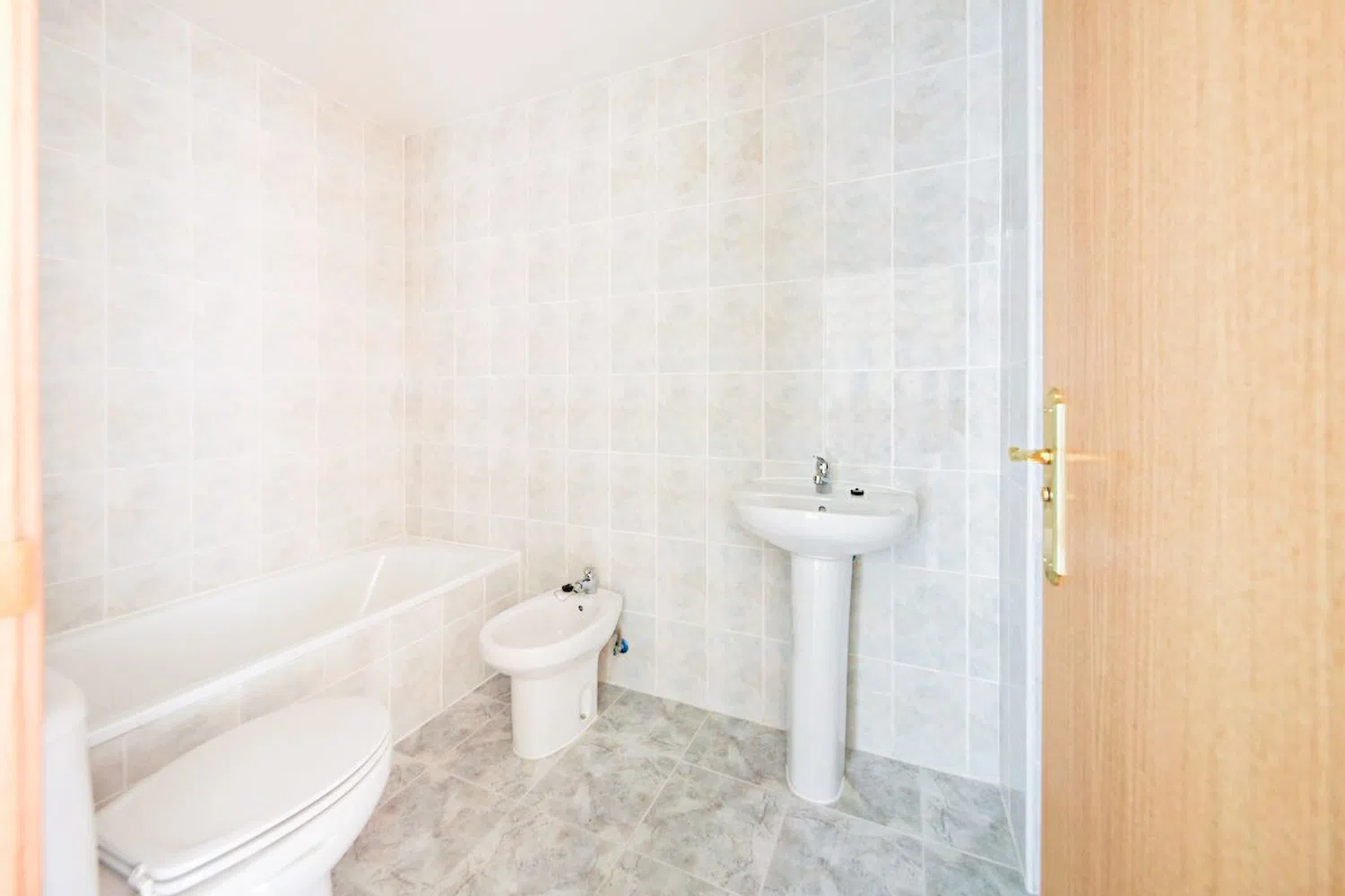 Piso en calle del Jacobeo - Foto 13