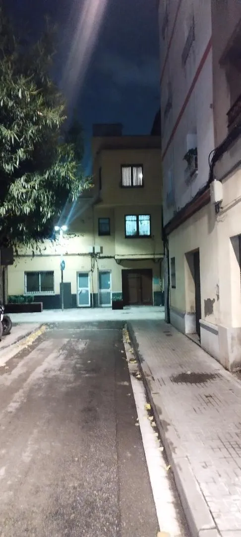 Chalet en  Carrer de la Verge de Montserrat 1 - Foto 2