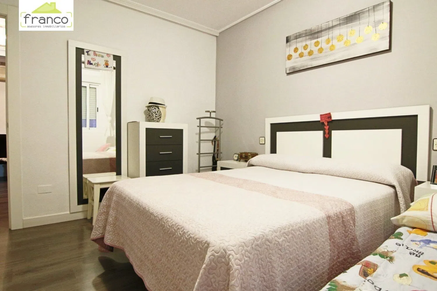 Chalet pareado en calle San Jerónimo, 10 - Foto 1