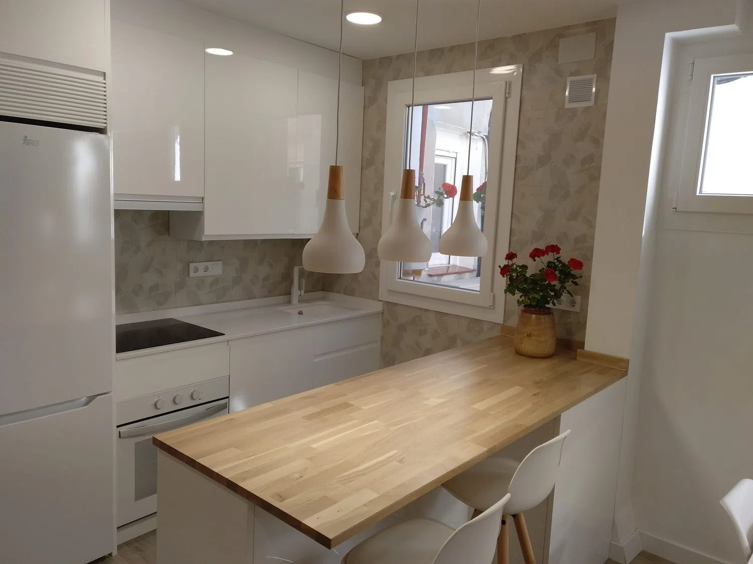 Piso en calle de Bocángel, 14 - Foto 4