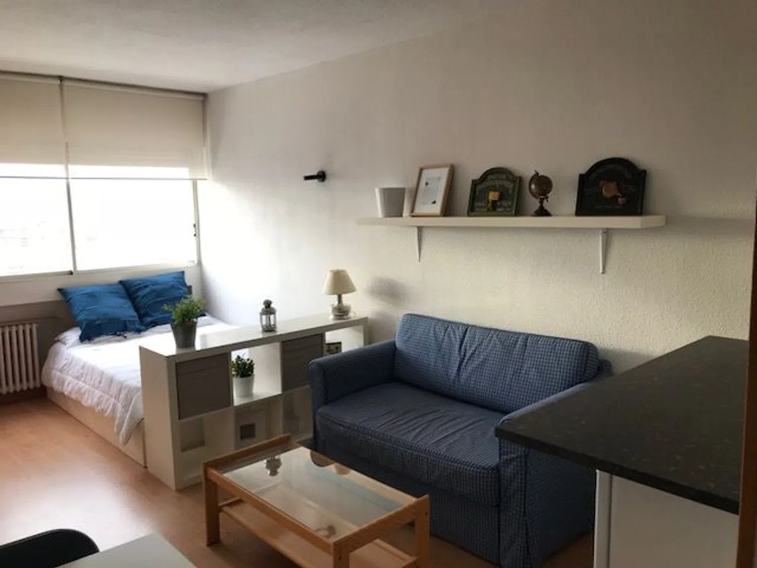 Estudio en avenida del General Perón, 32 - Foto 1