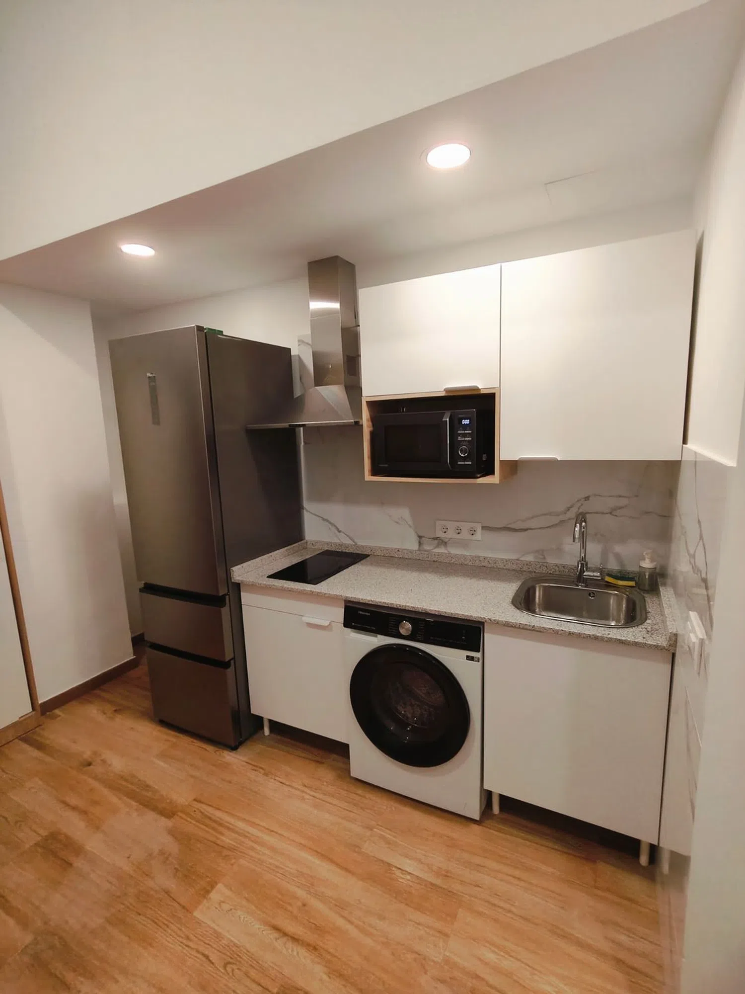 Estudio en calle Enrique Granados, 10 - Foto 9