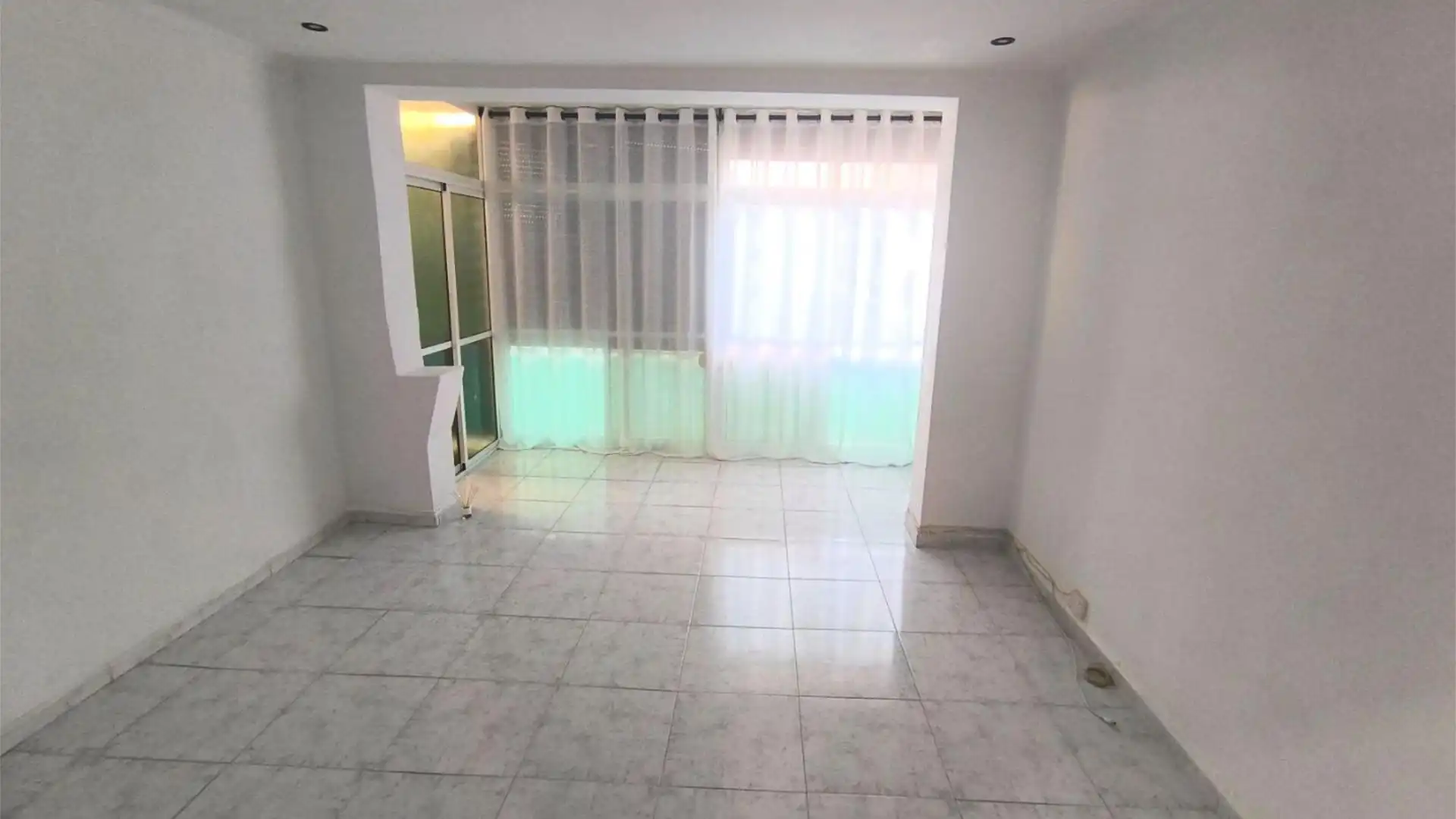 Piso en  Passeig Cristòfol Colom 26 - Foto 4