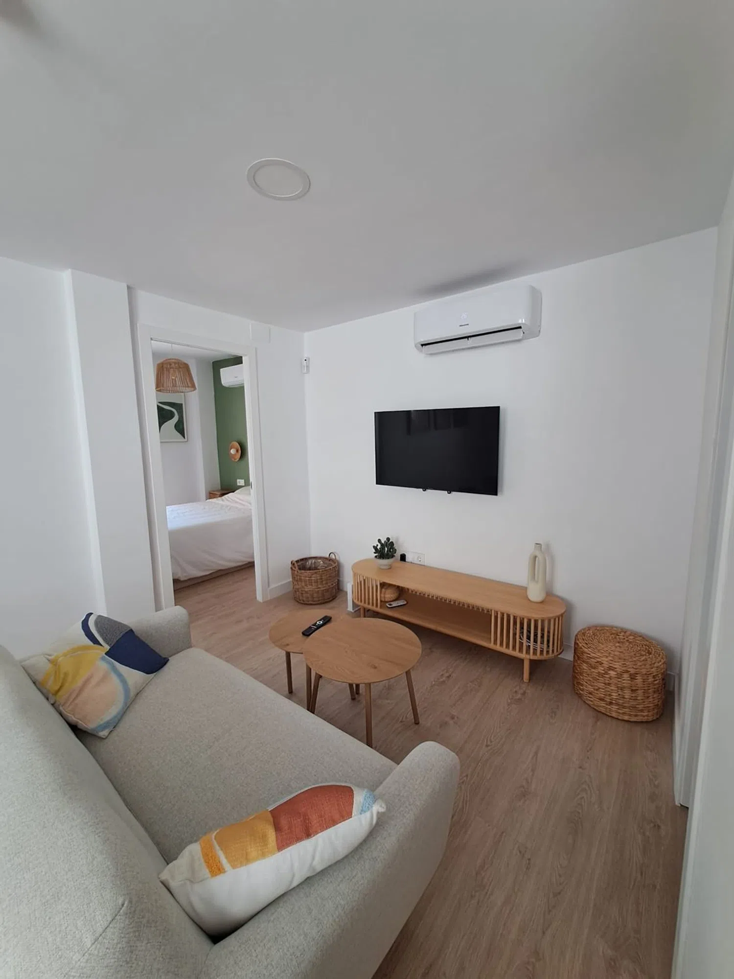 Piso en Conde de Almenara, 5 - Foto 2