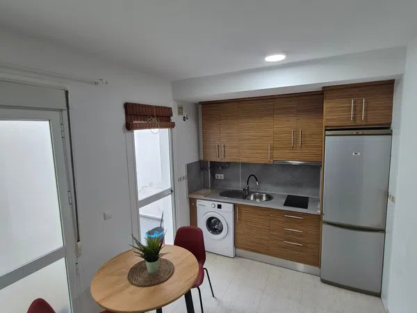 Piso en Ruiz de la Herranz, 11, El Molinillo - Capuchinos - Foto 3