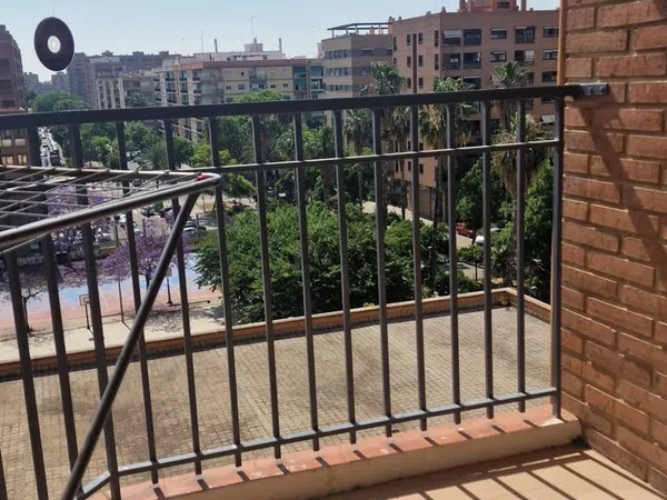 Piso en Calle de Yecla, L'Amistat - Foto 8