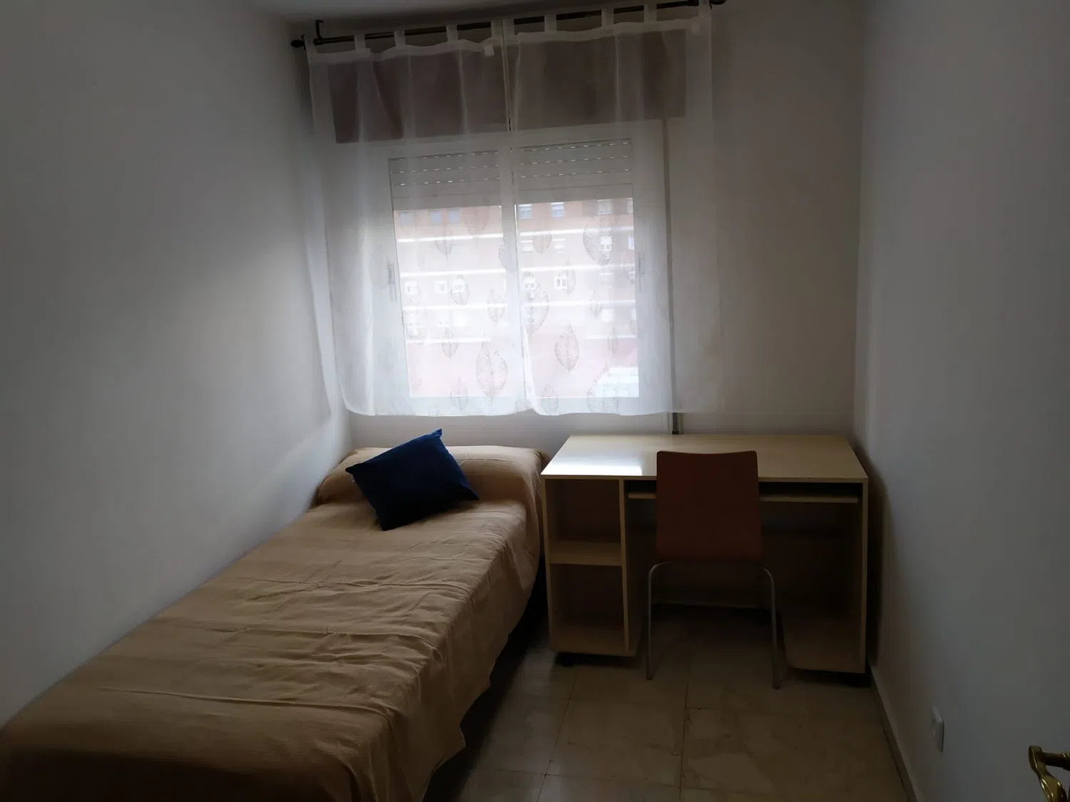 Piso en Barrio Aluche - Foto 2
