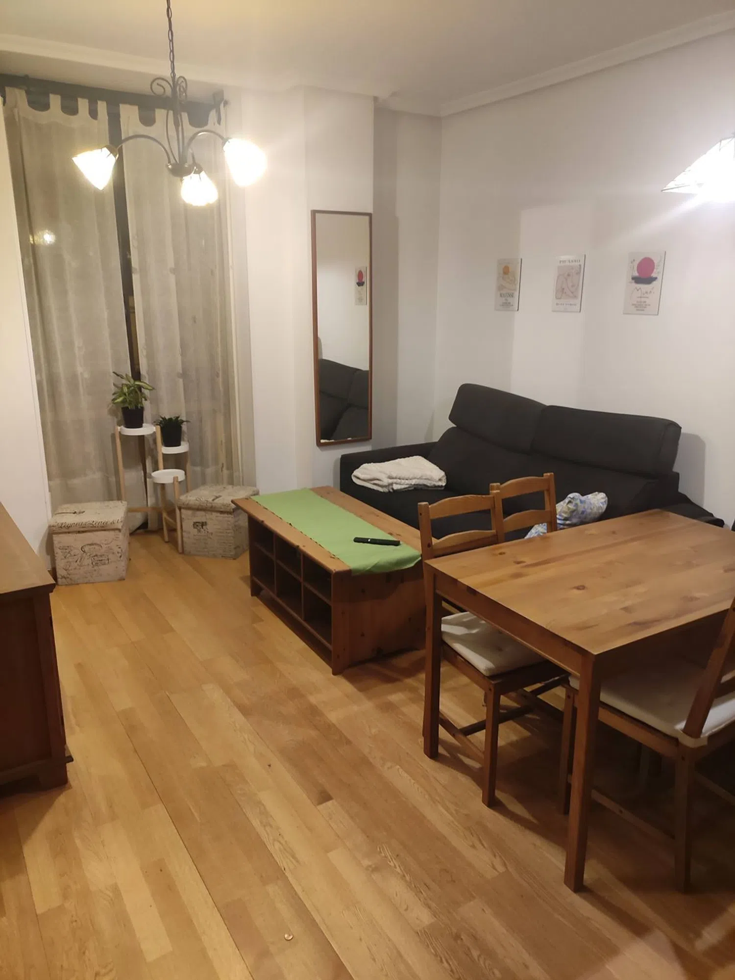 Piso en calle Rosa Menéndez, 26 - Foto 1