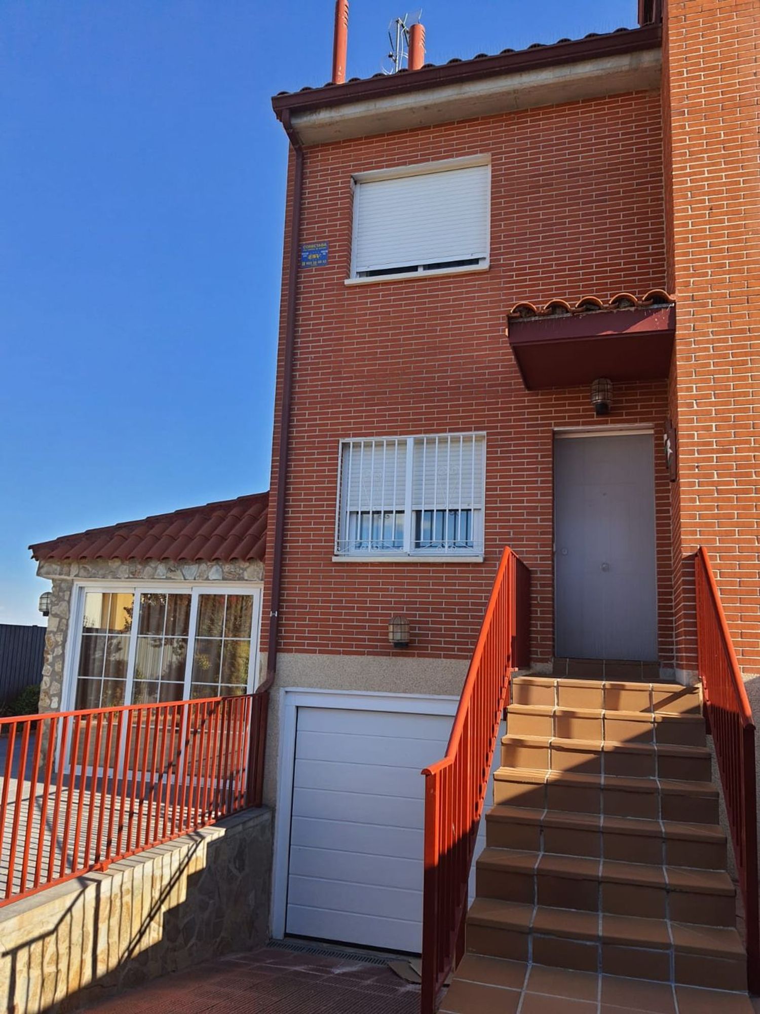 Chalet pareado en Calle Begonias, 5 - Foto 2