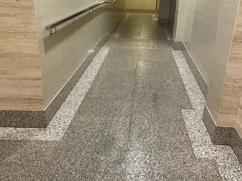 Piso en calle Guerrilleros, 4