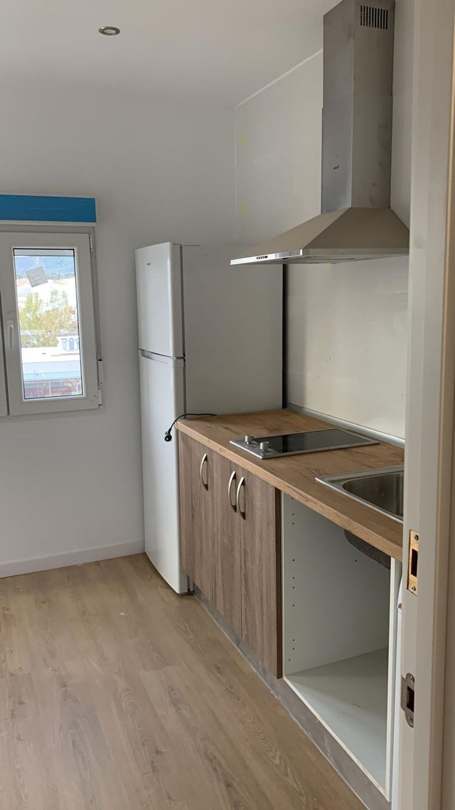 Estudio en Calle de la Concepció, 53 - Foto 2