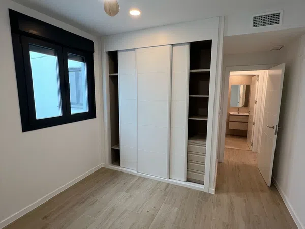 Piso en avenida de los Guindos, 20 - Foto 7