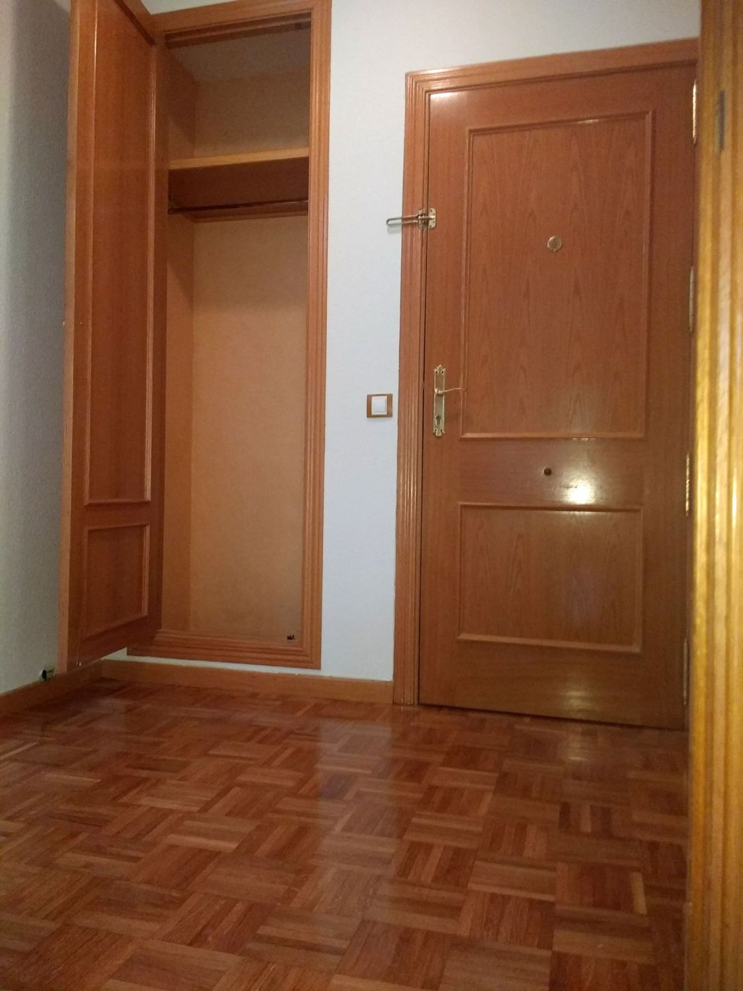 Piso en Artesanos, 66 - Foto 3