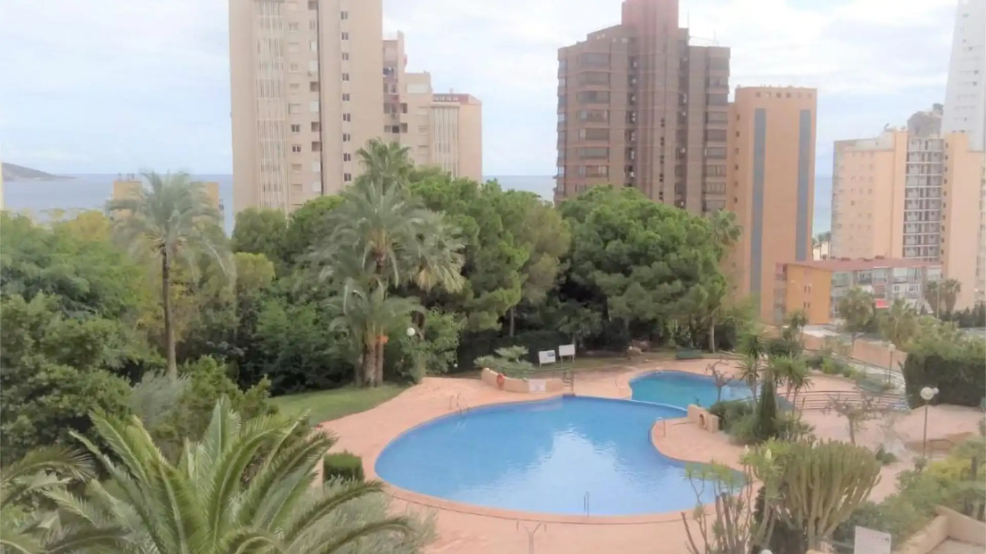 Piso en  Avinguda Marina Baixa 4 - Foto 14