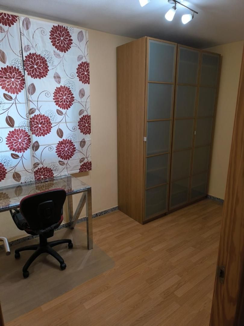 Piso en  Calle Ilusión 6 - Foto 14