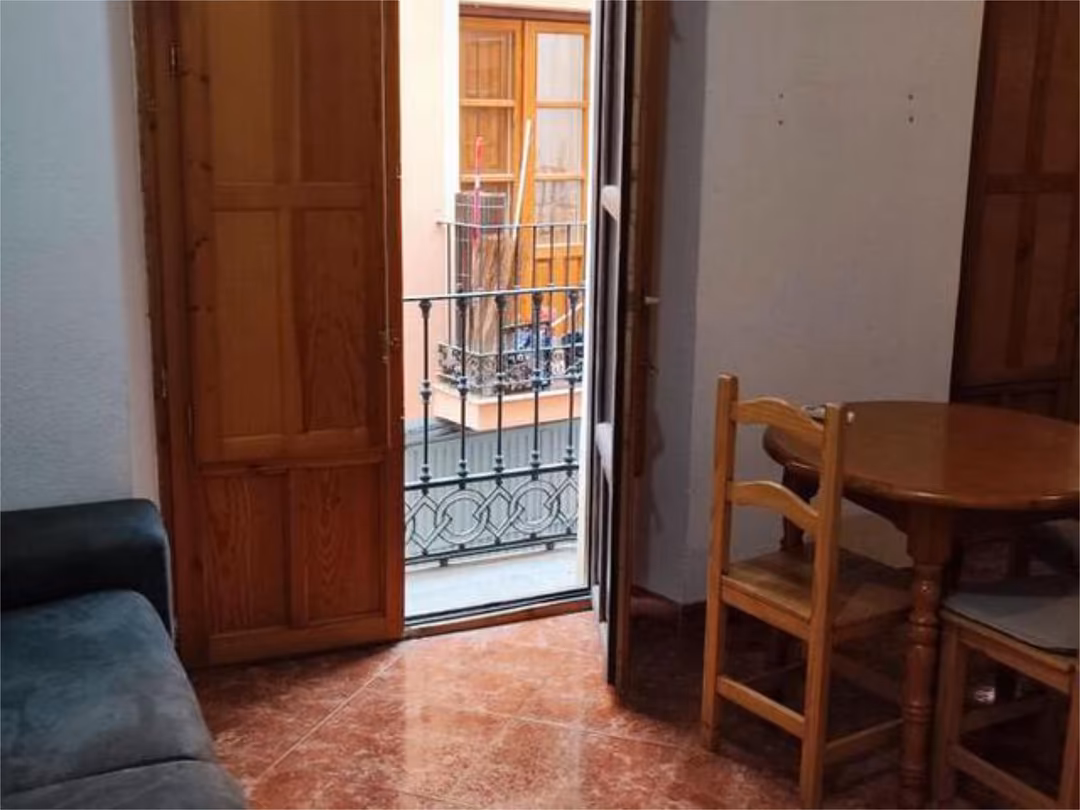 Apartamento en C/ S. PAULA, JUNTO MERC. S. AGUSTIN - Foto 2