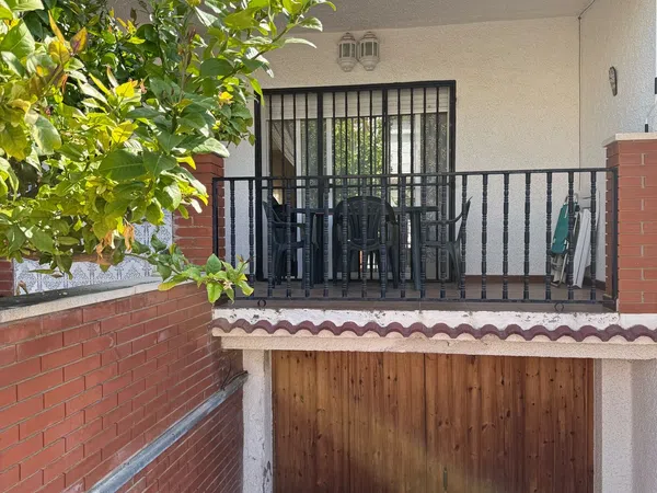 Chalet adosado en calle de les Basses, 40 - Foto 3