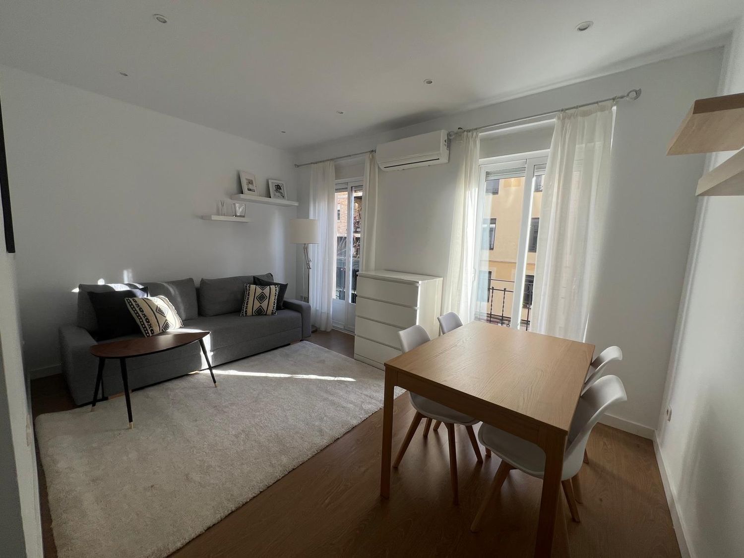 Piso en calle de Fernández de los Rios, 72