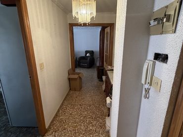 Piso en  Carrer de Joan d'Àustria 90 - Foto 2