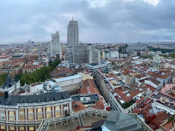 Piso en calle de la Princesa, 27